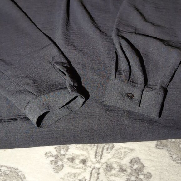 L -Dalia V-Neck Blouse Dress Shirt - Picture 3 of 5